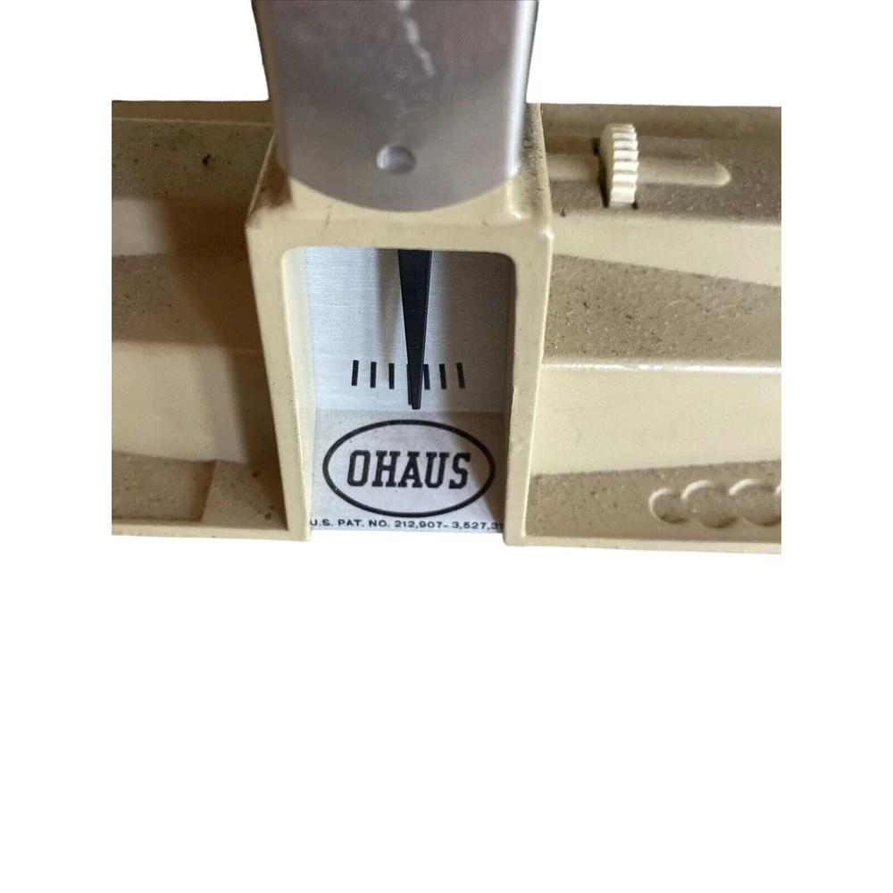 Ohaus Triple Beam Balance Scale With Red & Yellow Plates